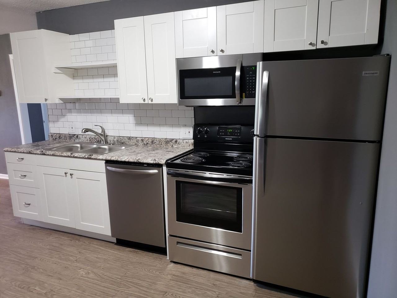 Mission Villas / Mission Villas LLC - Photo 4 of 34