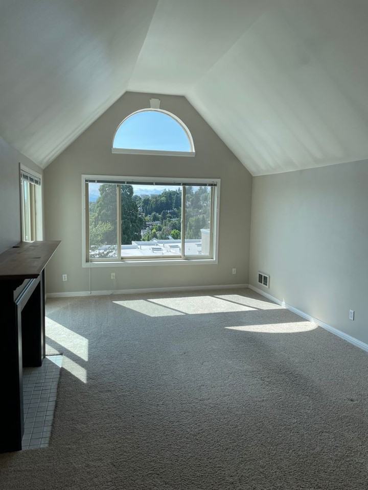 4540 45th Ave Sw - Photo 2 of 21