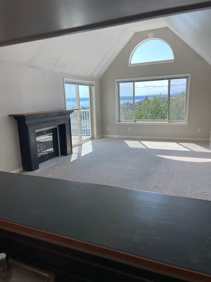 4540 45th Ave Sw - Photo 6 of 21