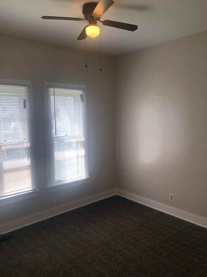 524 West 9th Street - Photo 5 of 8