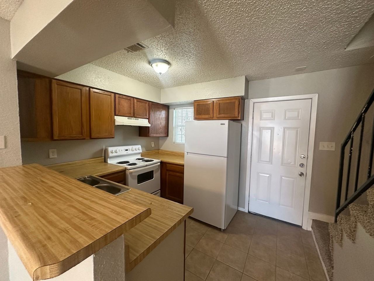 9447 Olde Towne Row - Photo 4 of 21