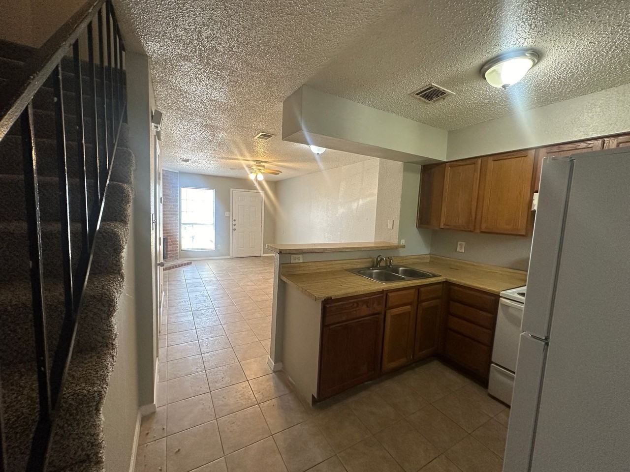 9447 Olde Towne Row - Photo 5 of 21