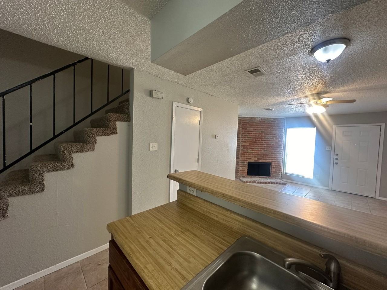 9447 Olde Towne Row - Photo 6 of 21