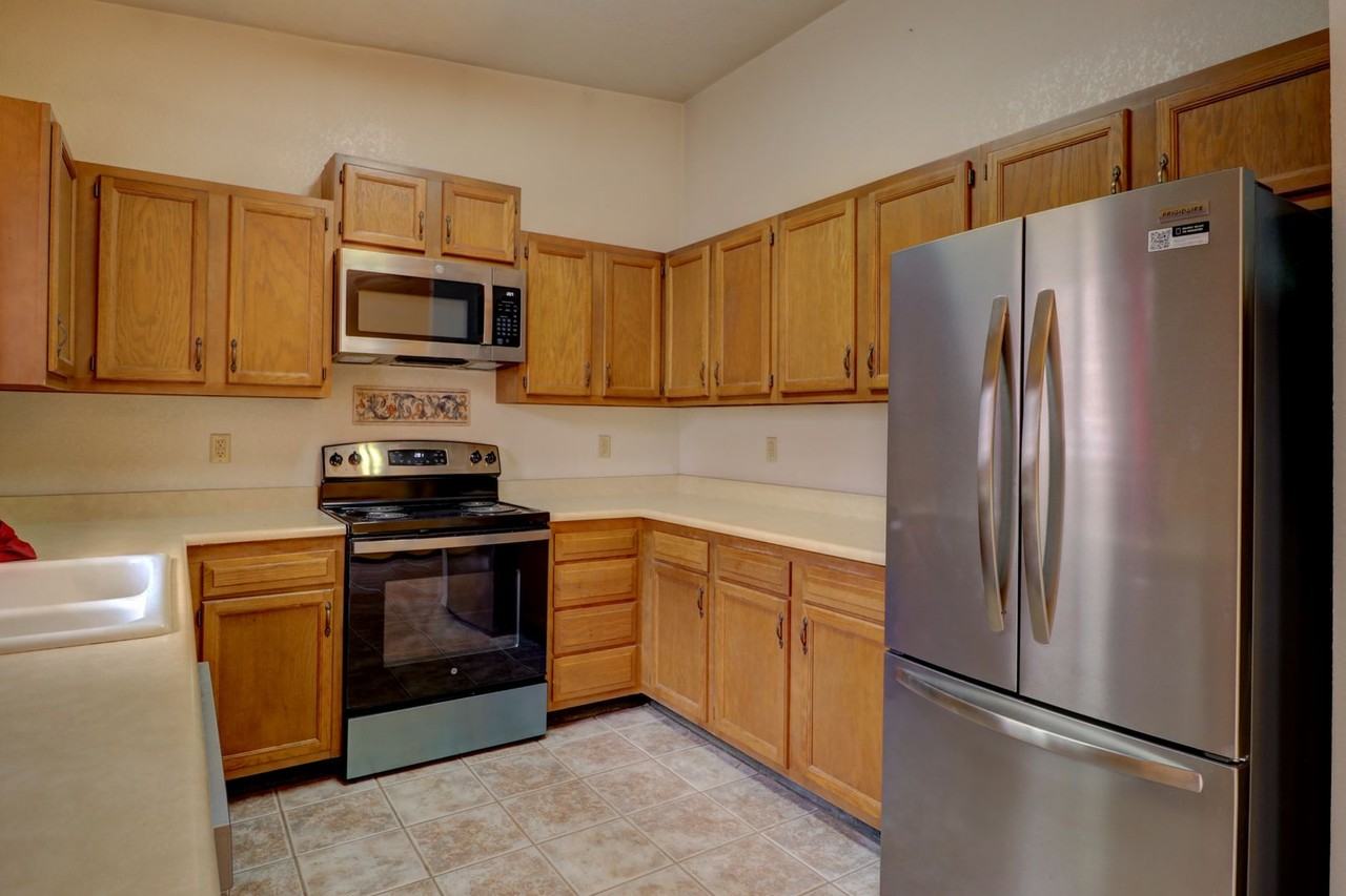 3109 Las Placitas Rd - Photo 5 of 16