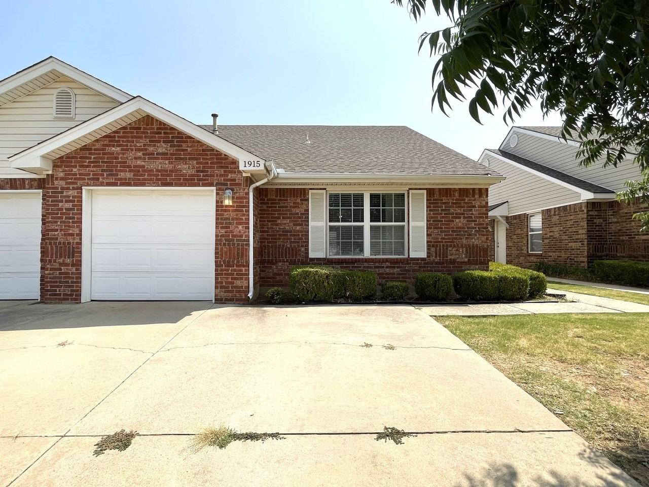 Guerrero Duplex ~ B - Photo 2 of 15