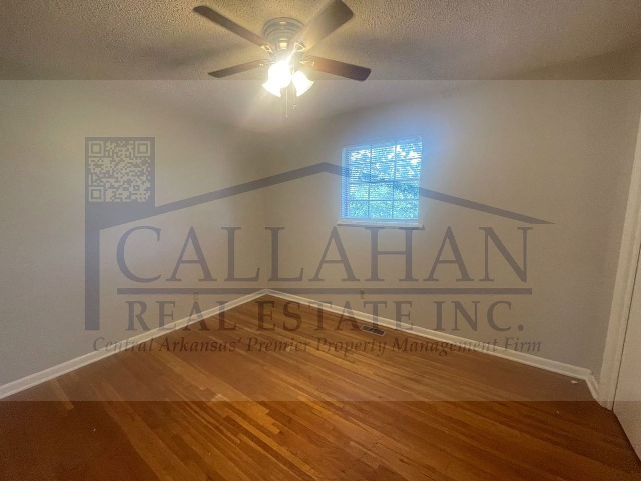 4823 Hickory Ave - Photo 3 of 9