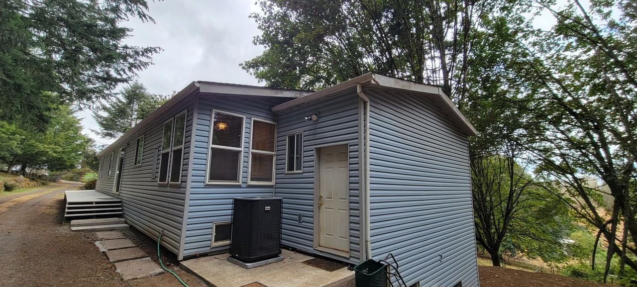 16630 Se Woodland Heights Rd - Photo 2 of 26