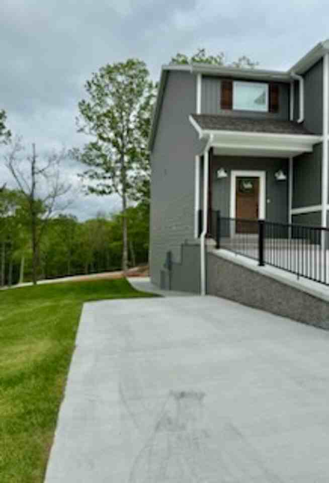 116 Switchback Rd - Photo 2 of 23