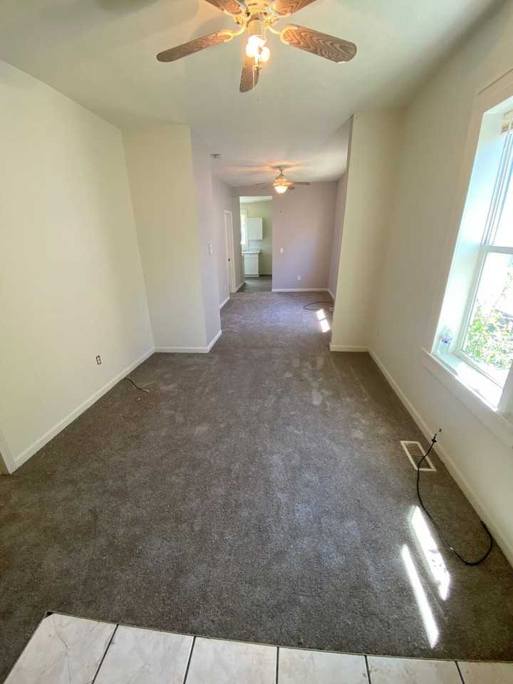 809 N Mason St - Photo 2 of 10