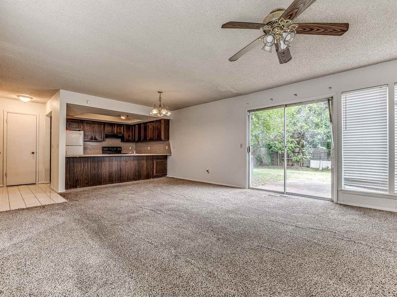 2217 Nw 117th St - Photo 2 of 16