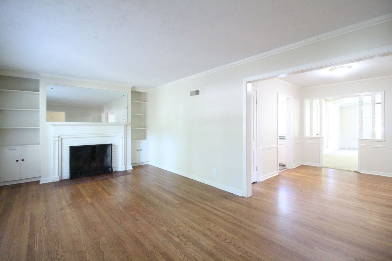 4630 W 60th Ter - Photo 2 of 13