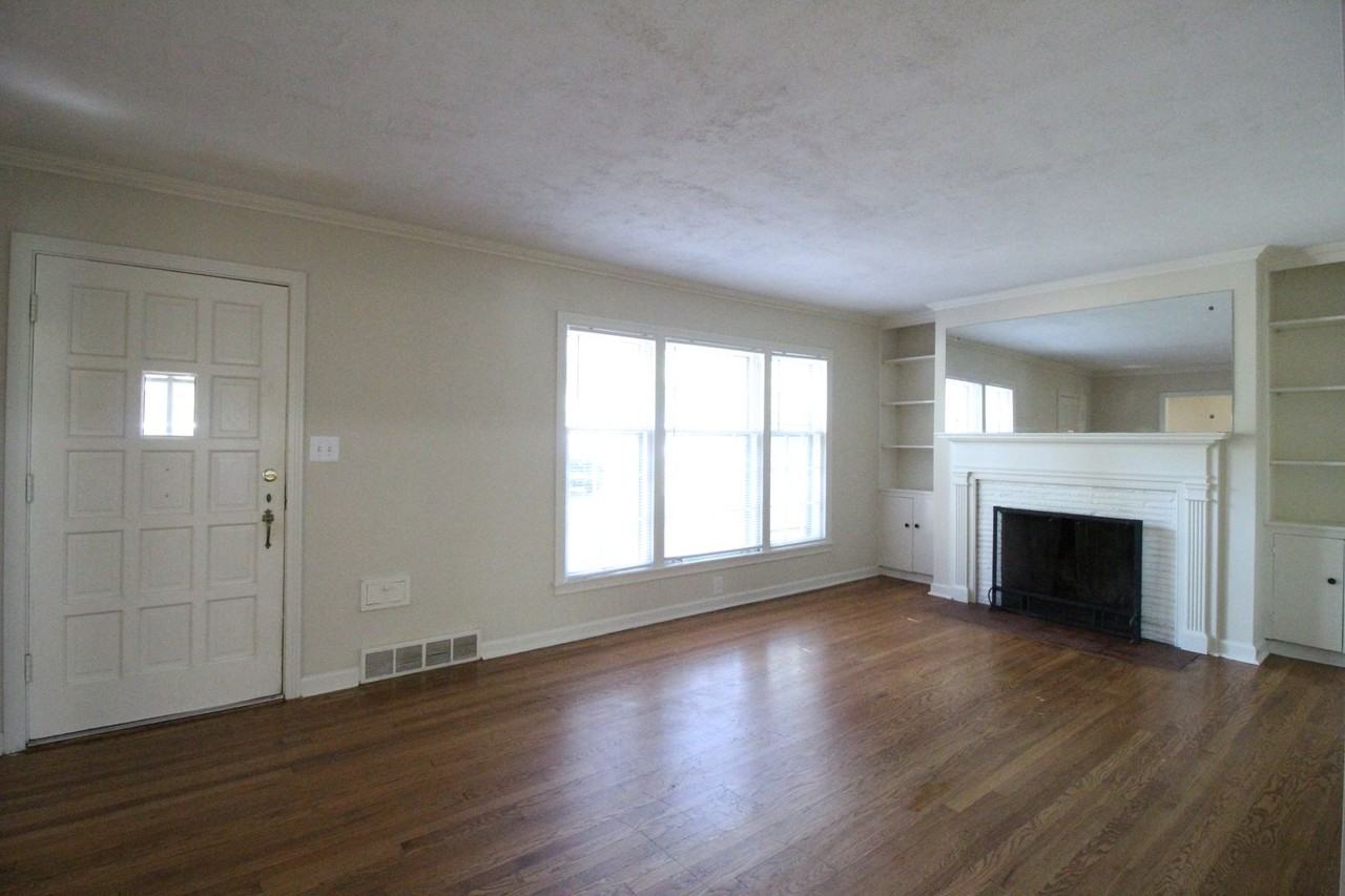 4630 W 60th Ter - Photo 3 of 13