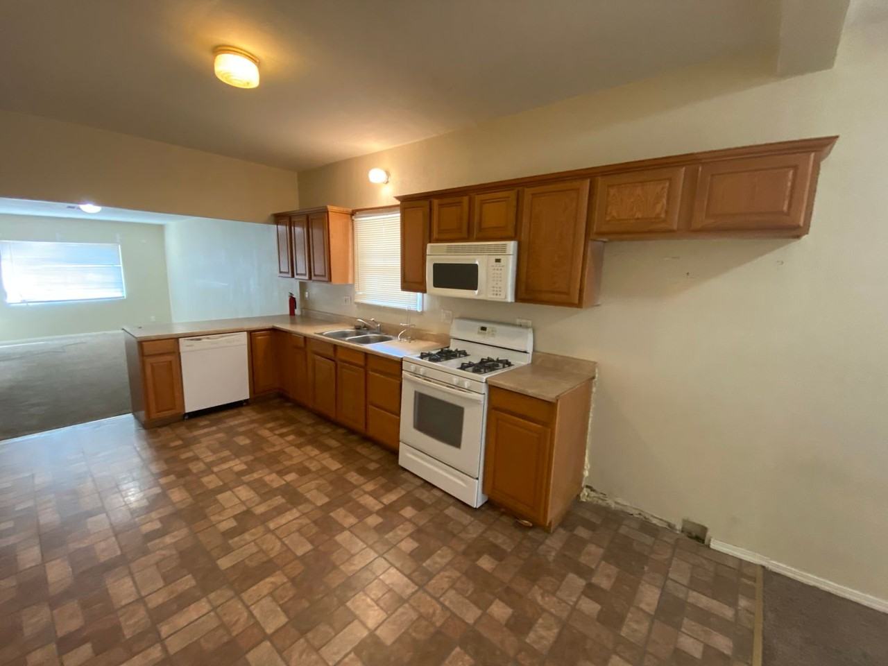 122 Buena Vista Pl - Photo 6 of 12