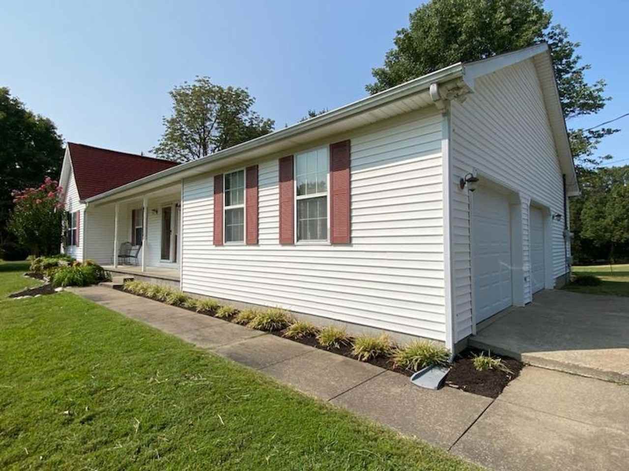 170 Hayden Ln - Photo 3 of 24