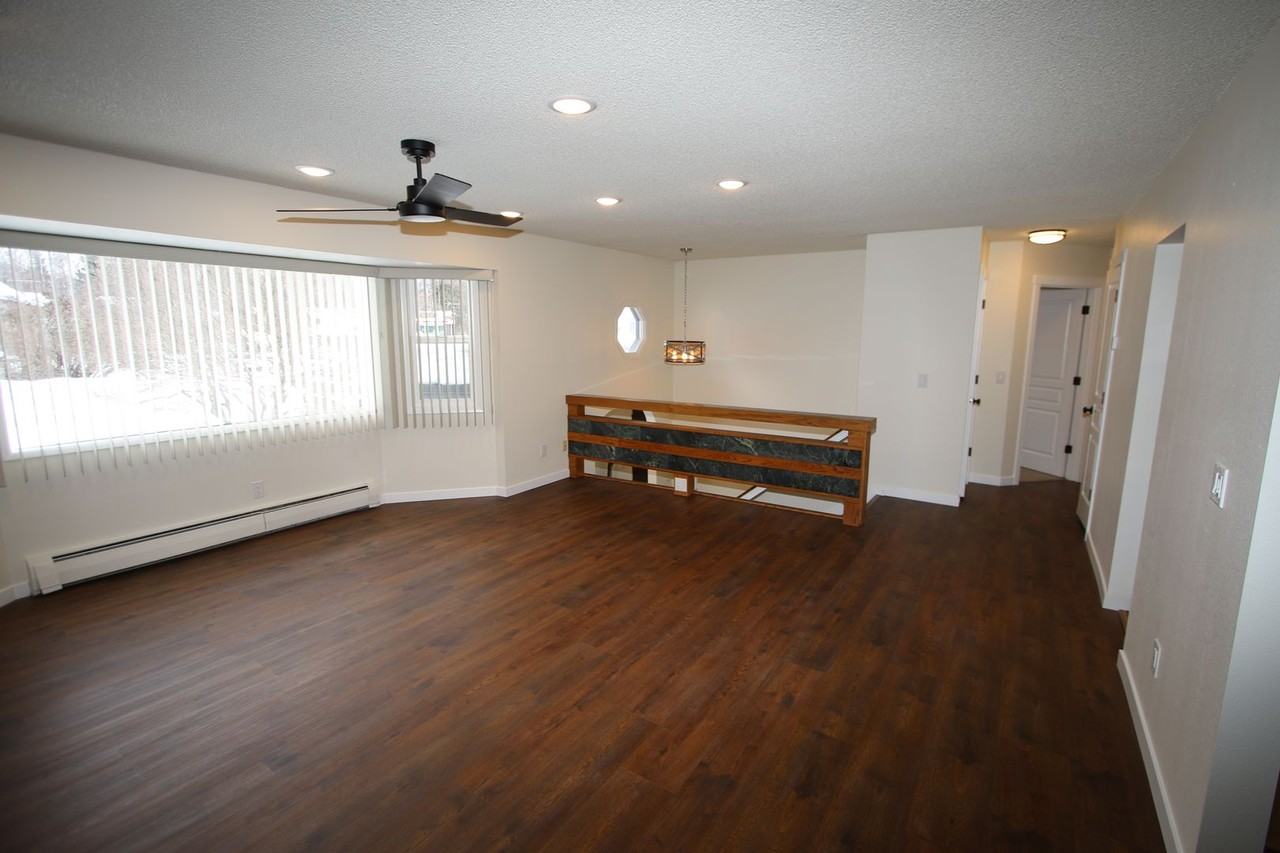 5050 Nottingham Way - Photo 3 of 20