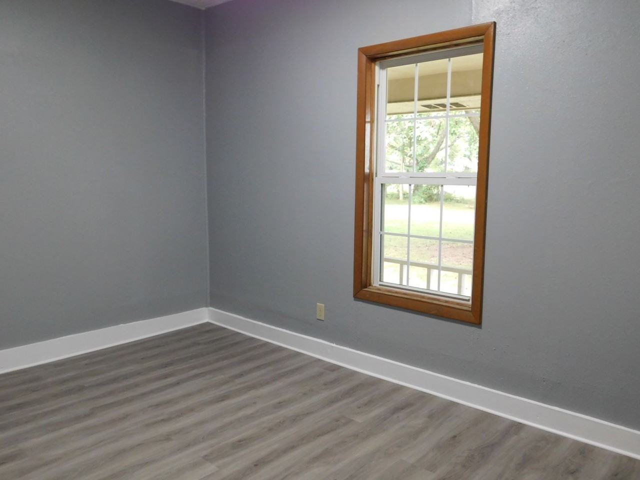 3709 Evans Rd - Photo 4 of 9