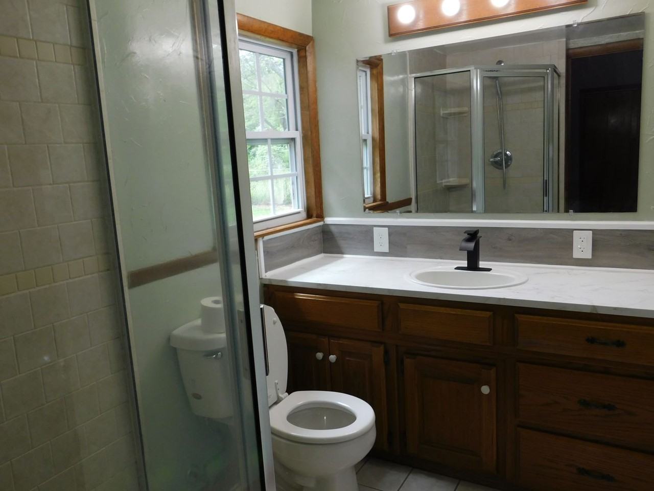 3709 Evans Rd - Photo 5 of 9