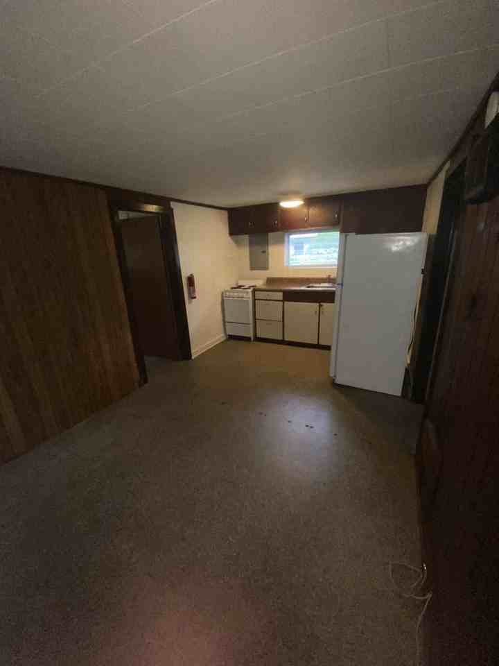 121 Dora Ave - Photo 3 of 7