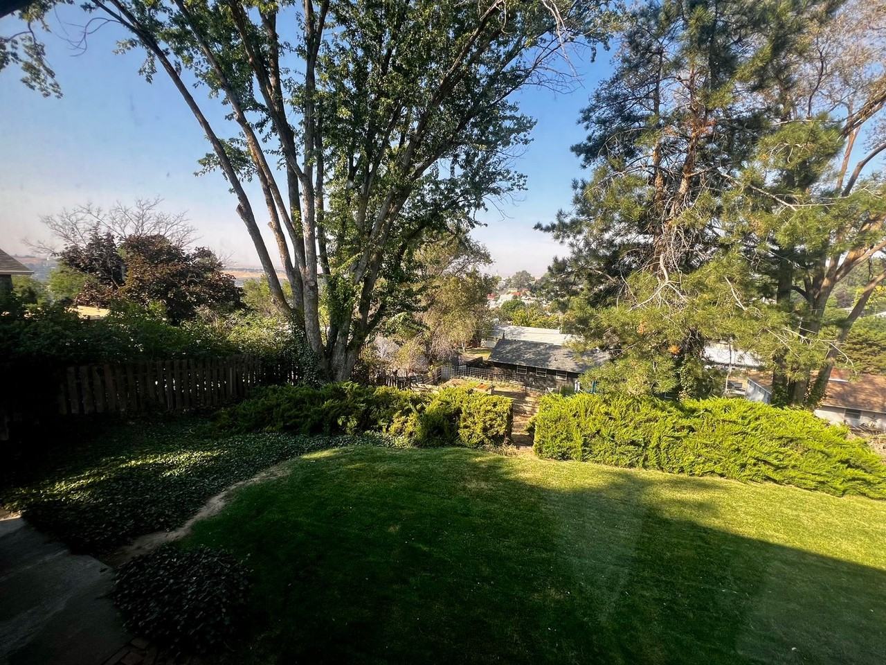 719 Nw 5th St - Photo 6 of 46