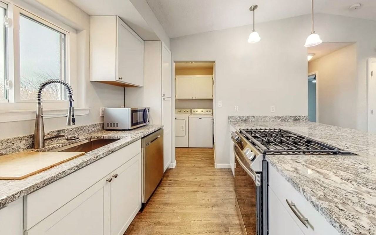 1053 Cheyenne St - Photo 2 of 22