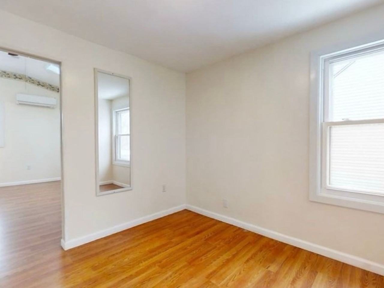 51 Marilyn Dr - Photo 3 of 14