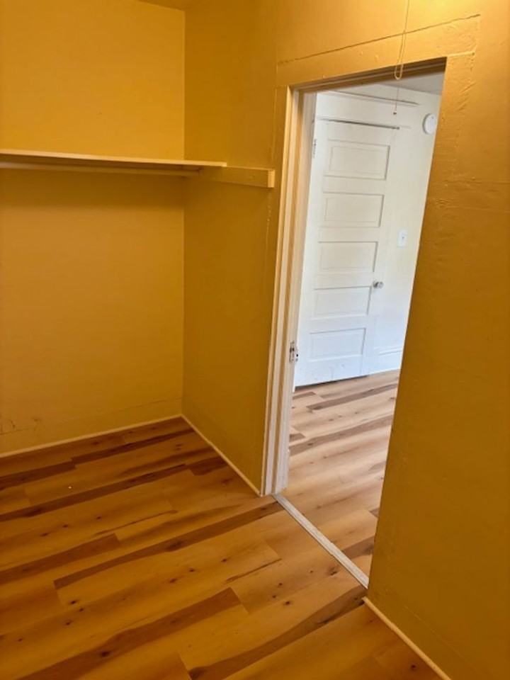 834 Oakhill St Se - Photo 7 of 7