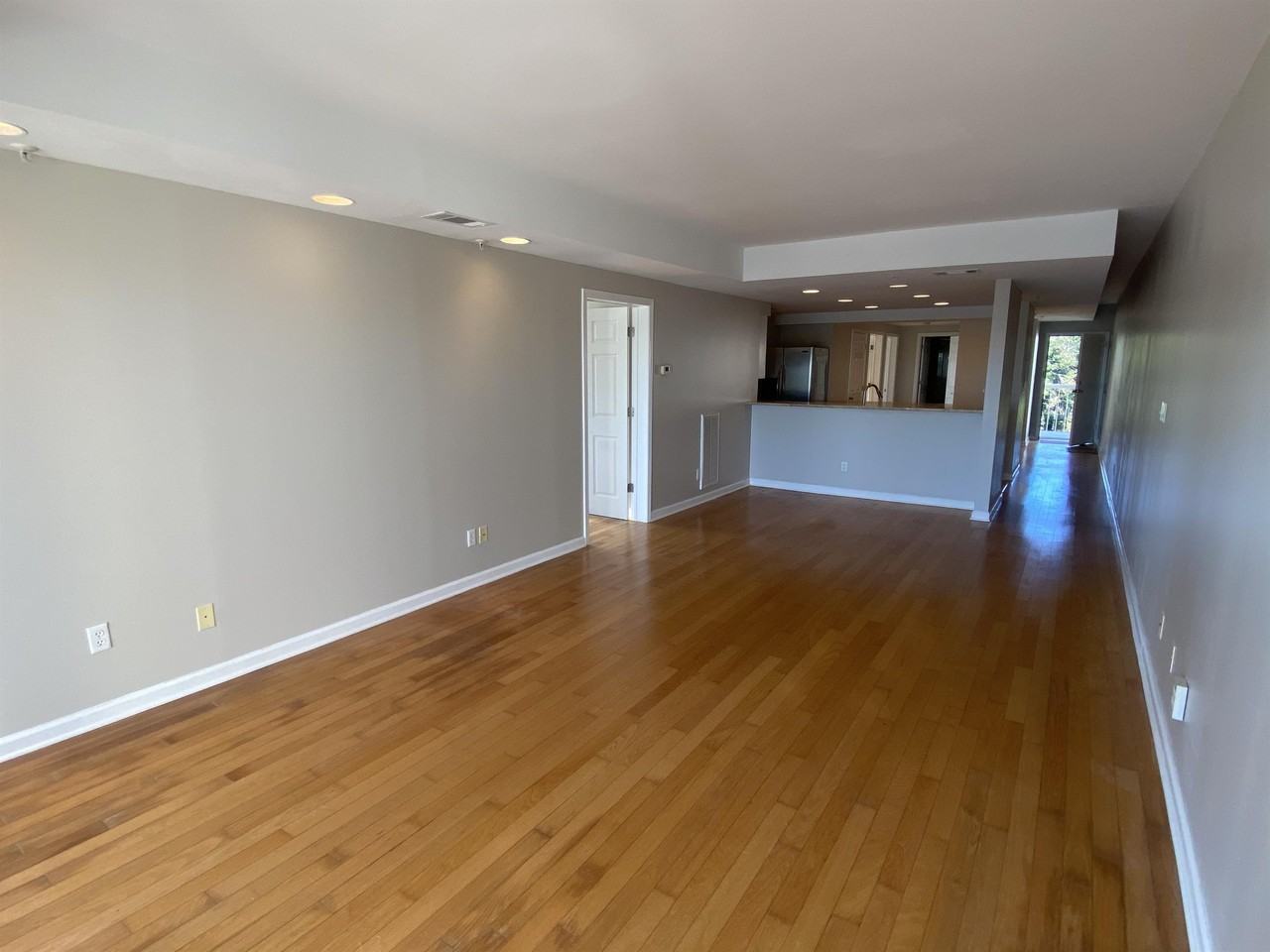 3113 River Dr #12 - Photo 2 of 34