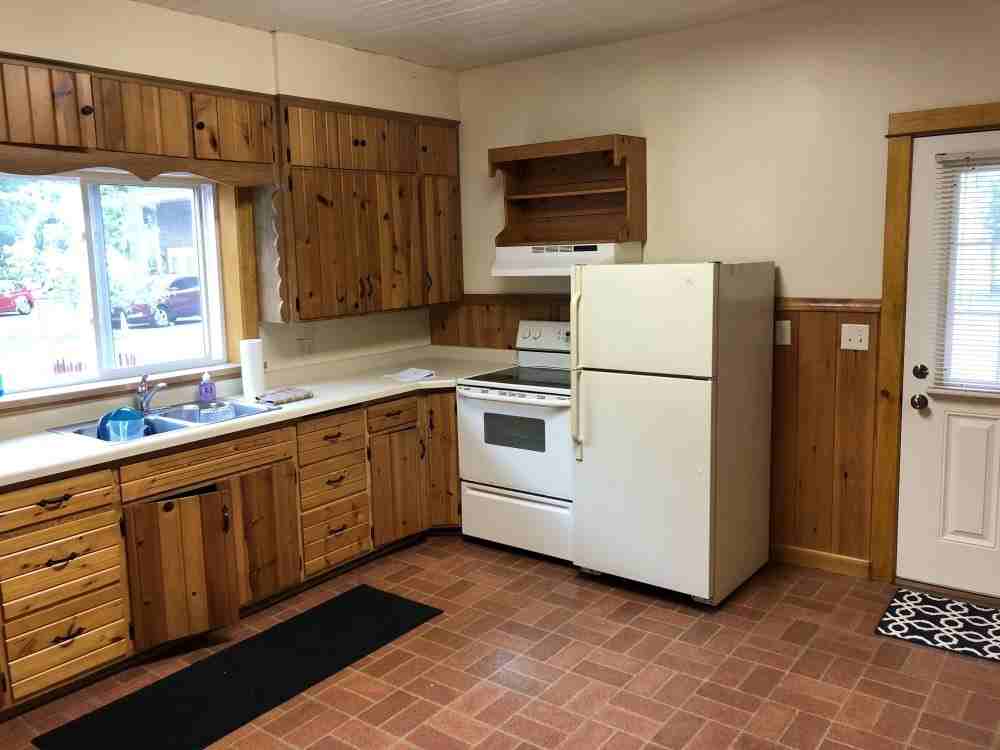 318 Gilbert Ave - Photo 5 of 19