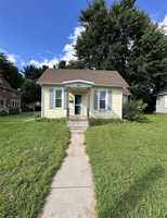 featured image of 440 Summit Ave