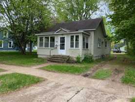 721 Broadway St - Photo 1 of 1
