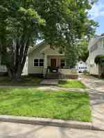 featured image of 1515 1/2 Wilson St