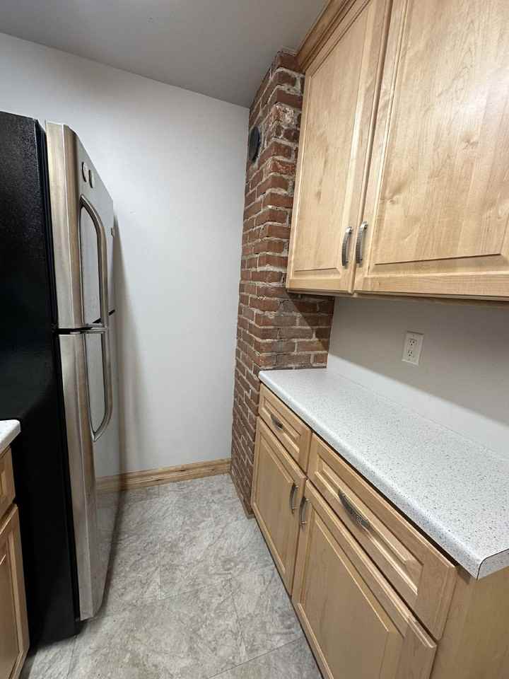1515 1/2 Wilson St - Photo 4 of 16