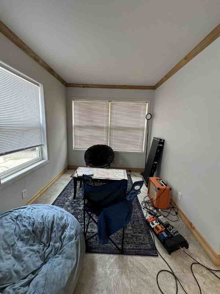 1515 1/2 Wilson St - Photo 7 of 16
