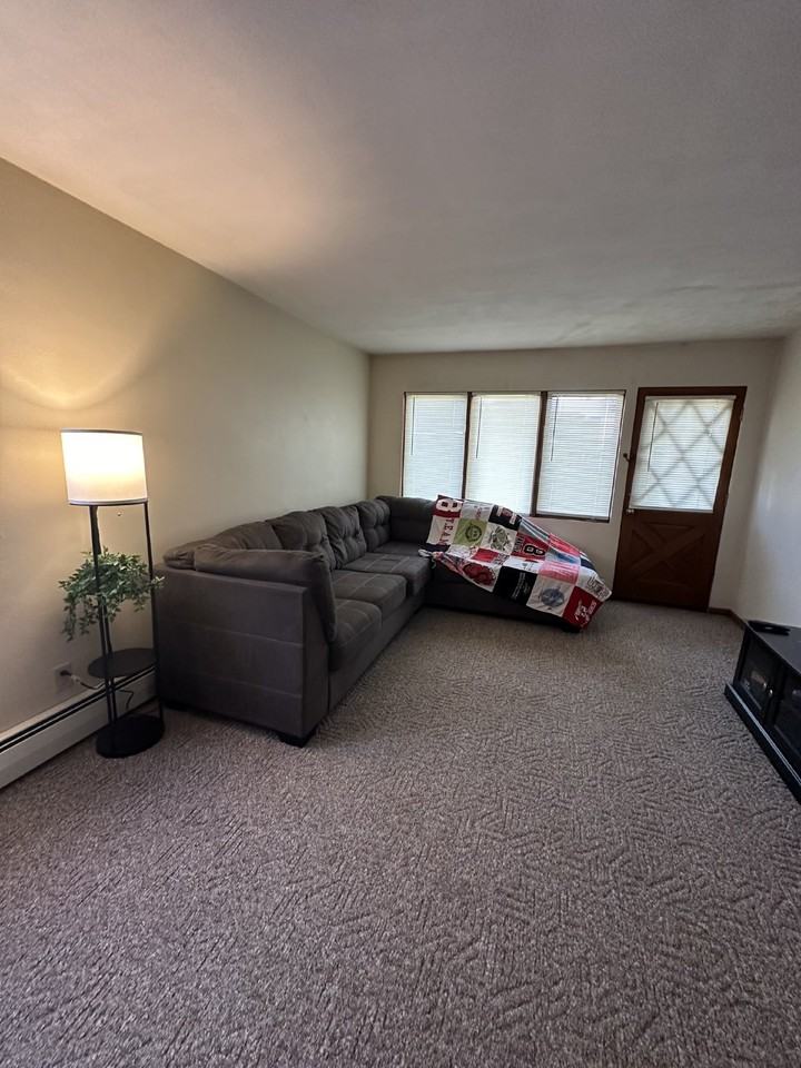 221 Lake St Apt 6 - Photo 2 of 9