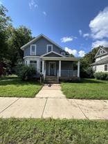 327 1/2 Summit Ave - Photo 1 of 1