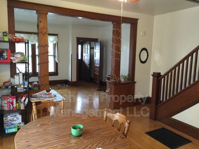 444 Lake Street - Photo 7 of 20