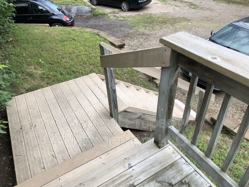 515 Broadway St - Photo 3 of 18