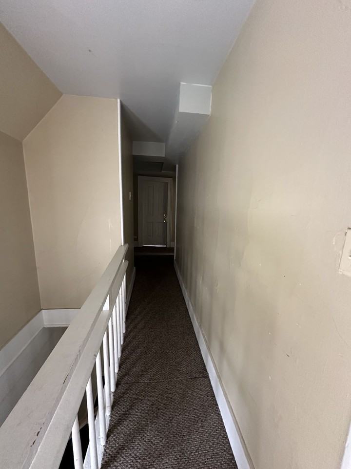 838 1/2 Menomonie St - Photo 7 of 14