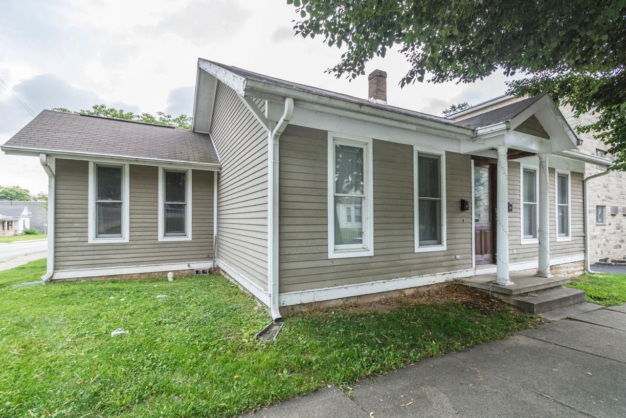 536 Lincoln - Photo 2 of 15