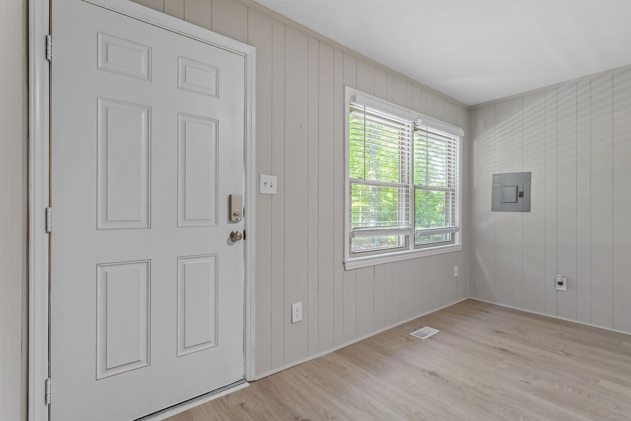 Newly Renovated Apartments near Downtown Durham - Photo 7 of 15