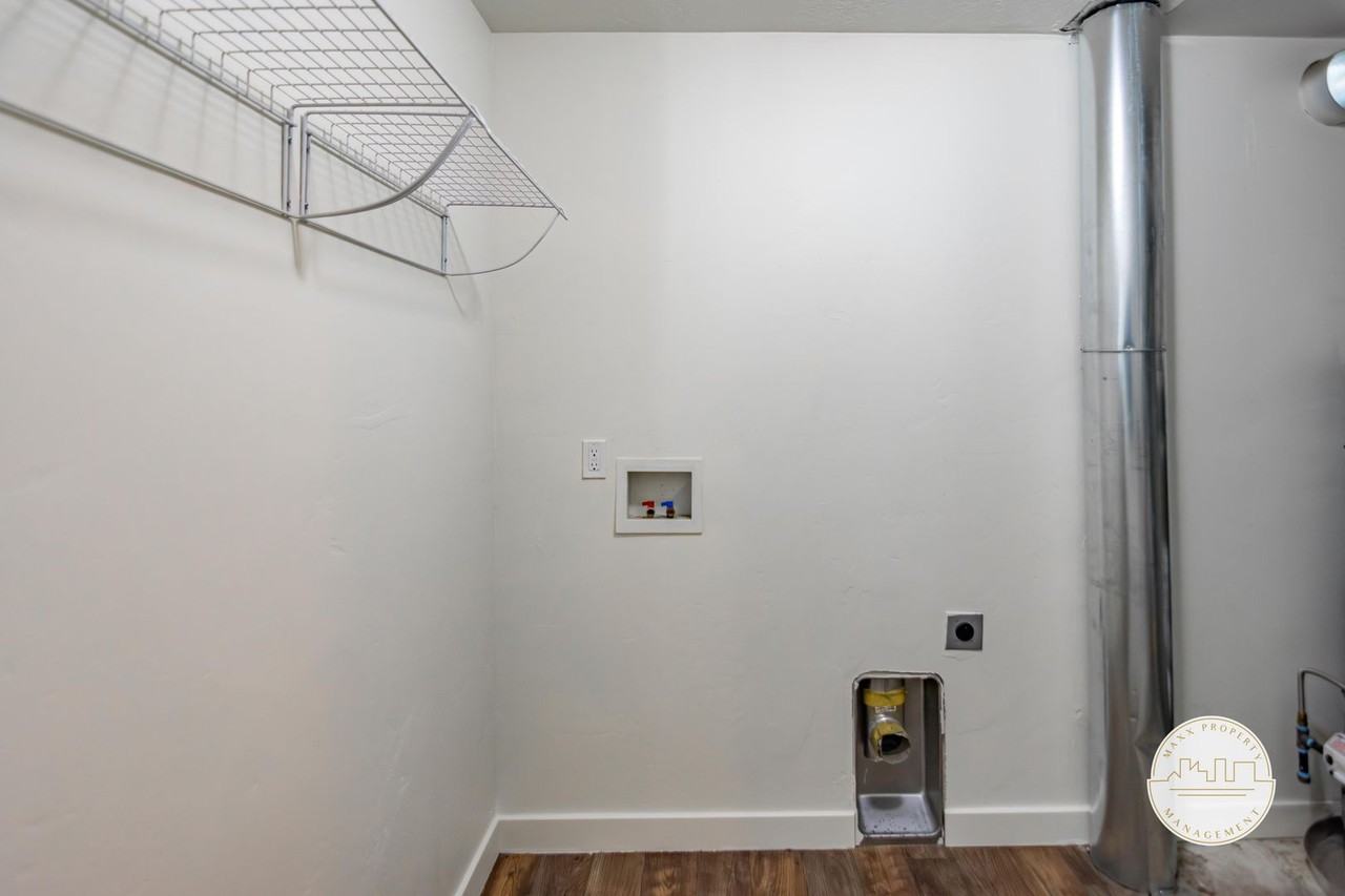 674 W Meadow Dr - Photo 6 of 13