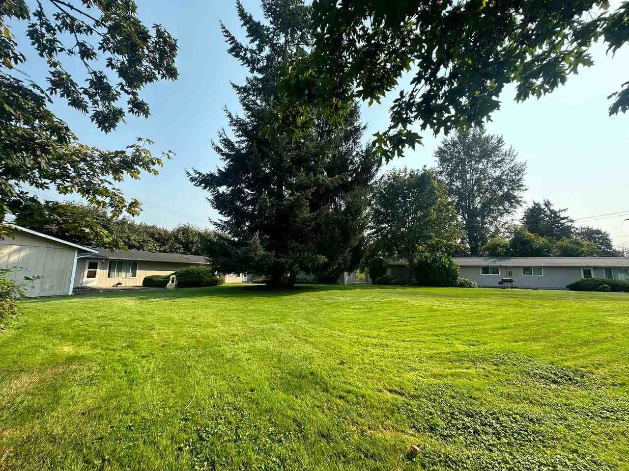 Bowman Apartments - Photo 5 of 26