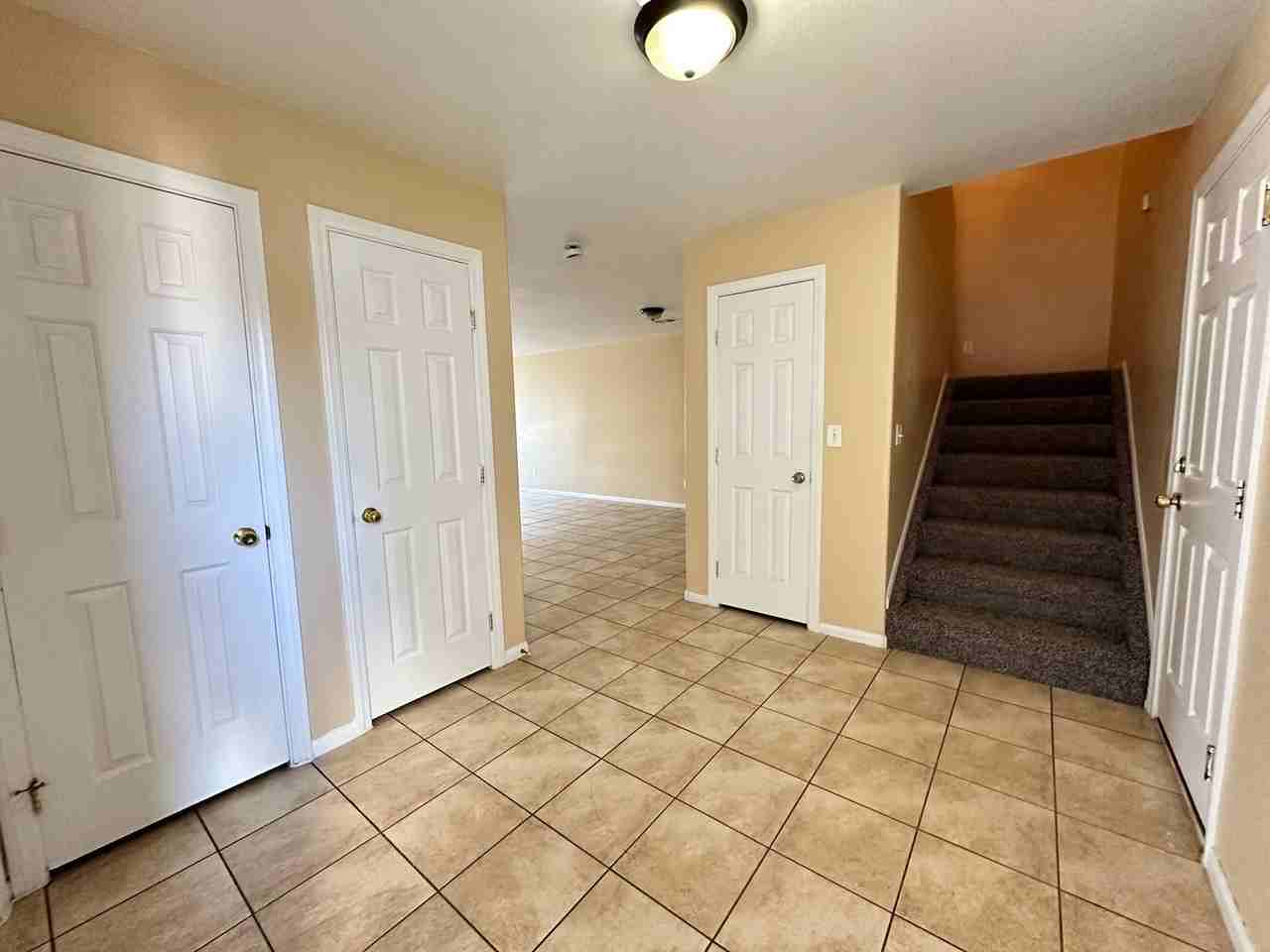 1803 & 1805 E. Nelson Ave - Photo 3 of 10