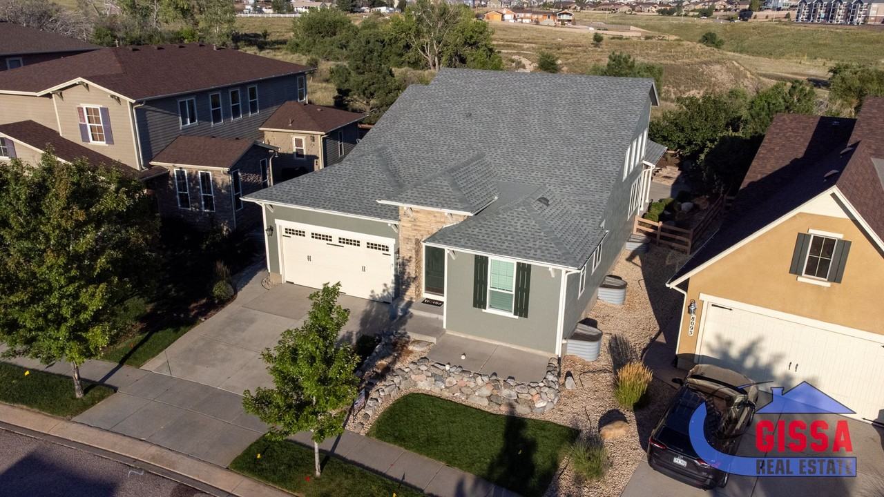 8109 Winding Passage Dr - Photo 3 of 50
