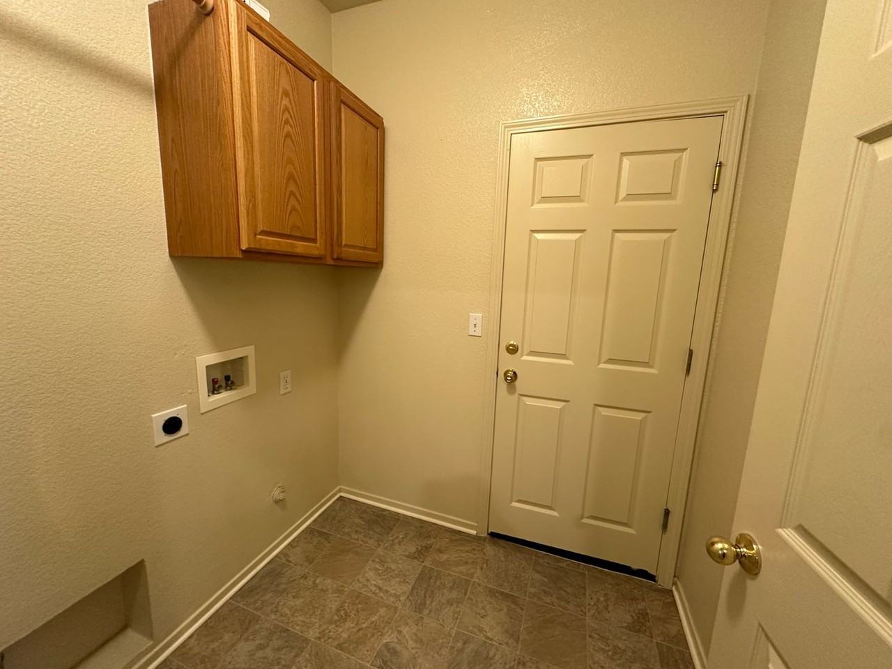 3425 China Hat Island Rd - Photo 5 of 11