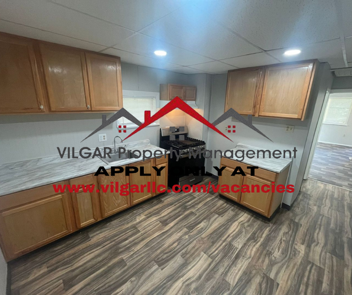 849 Rhode Island St - Photo 2 of 19