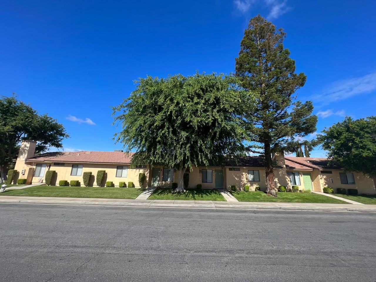 8600 White Rock - Photo 5 of 16