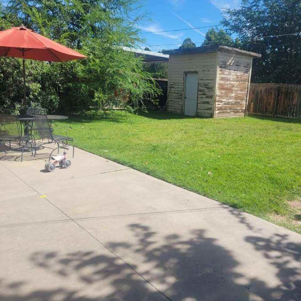 1600 North 17th Street #B - Photo 2 of 9