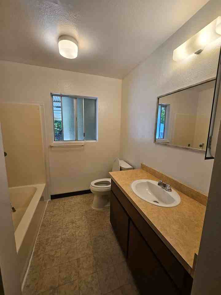 19-3933 Kilinoe St - Photo 6 of 15