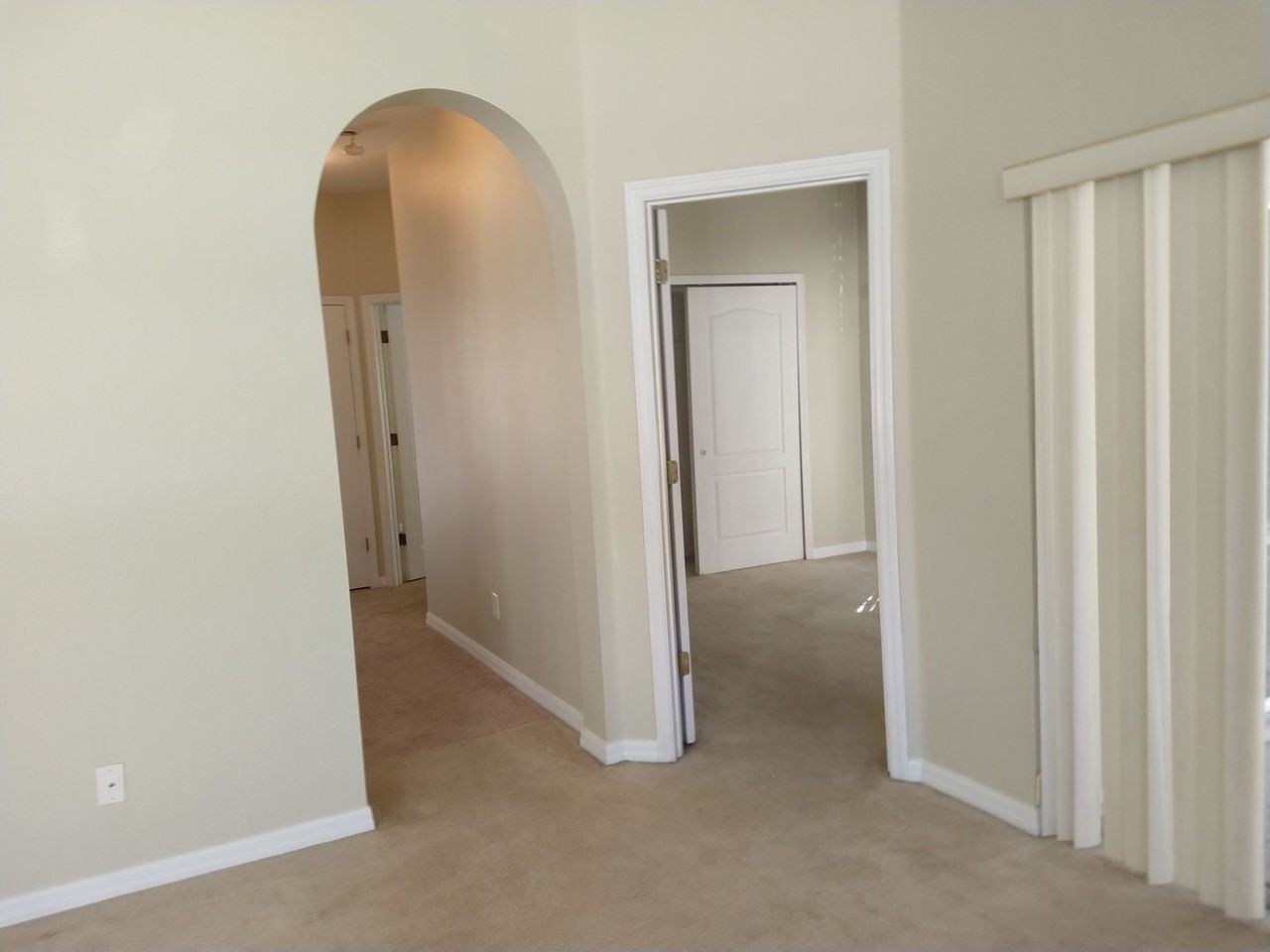 1321 Kellogg Dr - Photo 4 of 6